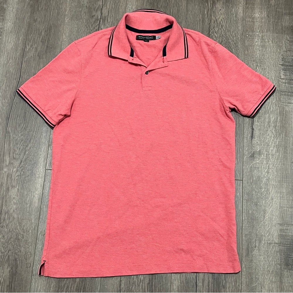 vintage 2000s/2010s pink polo shirt
